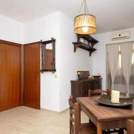 Apartment Neverland - - Palermo Isola delle Femmine